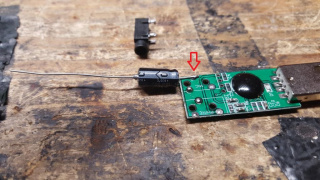 4PPC USB soundcard cap soldered.jpg